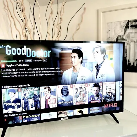 Luxury Netflix Center Aircond Wifi * Turin