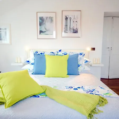 Luxury Netflix Center Aircond Wifi Apartamento